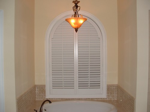 2 1/2" Arch Top Shutter